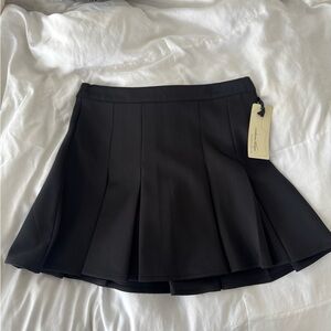 Elegant Black Pleated Skirt